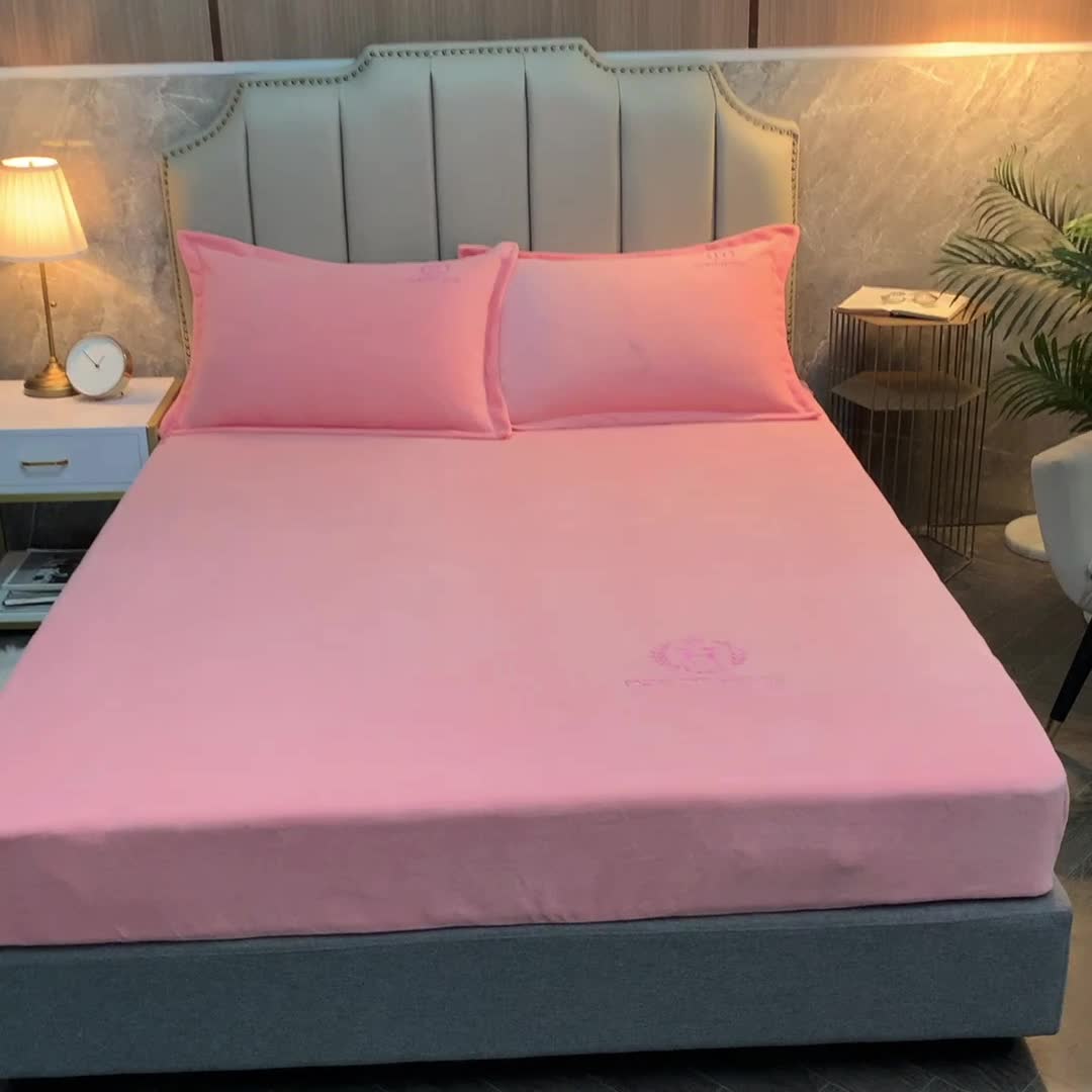 91家纺网 家纺一手货源 找家纺 澳萝拉家居 2021新款纯色牛奶绒单床笠 淑女粉