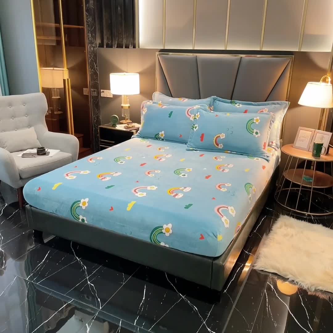 91家纺网 家纺一手货源 找家纺 锦罗绣 2021新款牛奶绒印花单品床笠彩虹