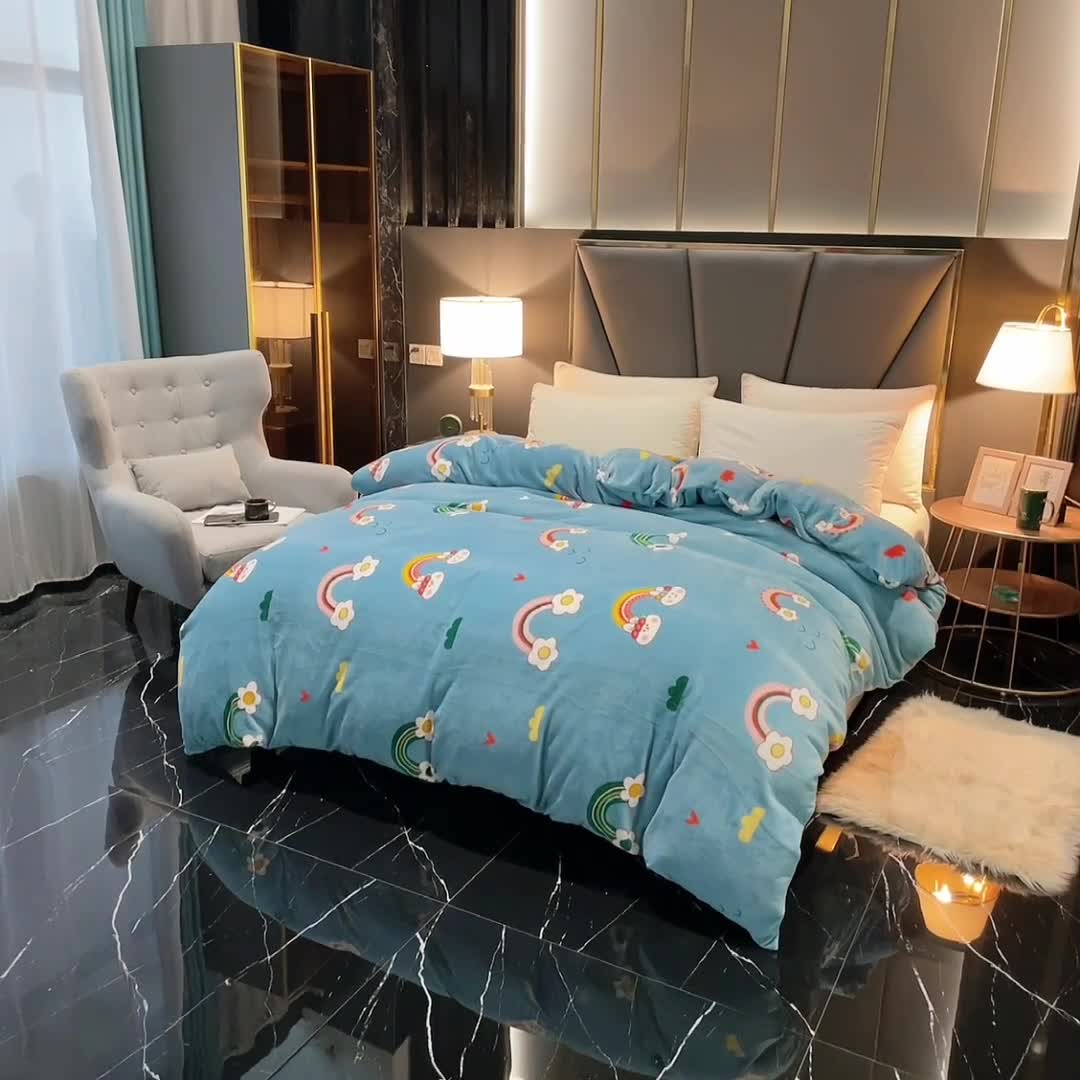 91家纺网 家纺一手货源 找家纺 锦罗绣 2021新款牛奶绒印花单品被套彩虹