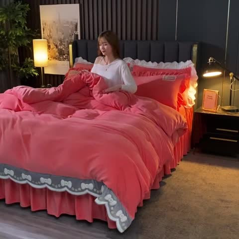 91家纺网 家纺一手货源 找家纺 雨帆 2021新款高端贴布绣花牛奶绒四件套 蝶舞-西瓜红