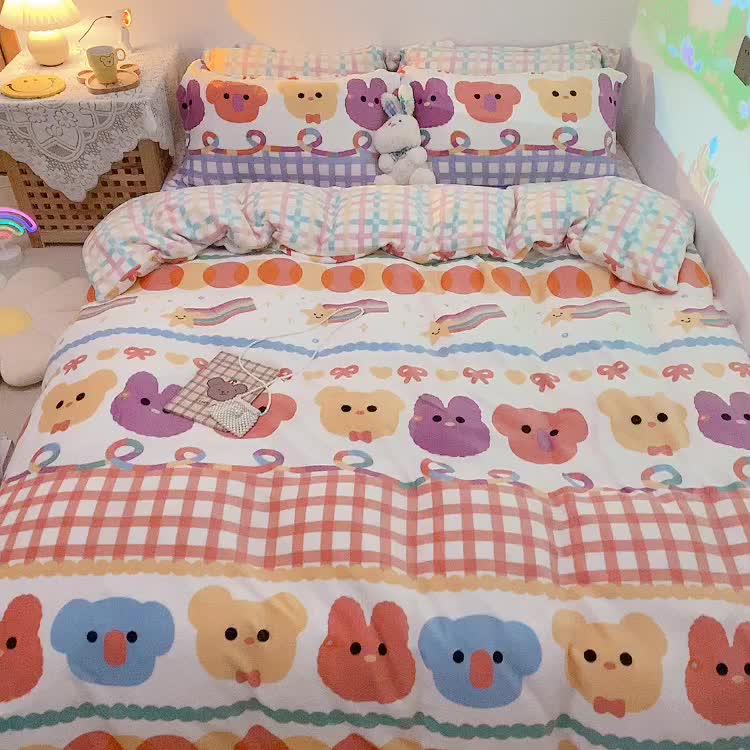 91家纺网 家纺一手货源 找家纺 沐棉家纺2021新款卡通牛奶绒四件套 动物家族
