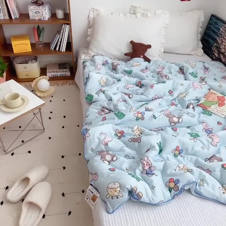 91家纺网 家纺一手货源 找家纺 星期八 2021新款大豆针织春秋被冬被动物园蓝