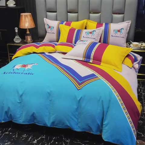 91家纺网 家纺一手货源 找家纺 金爱家 2021新款大版磨毛条格简约四件套纳斯