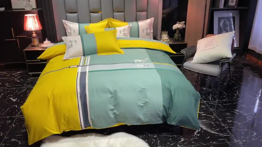 91家纺网 家纺一手货源 找家纺 金爱家 2021新款大版磨毛条格简约四件套伊莱斯-绿