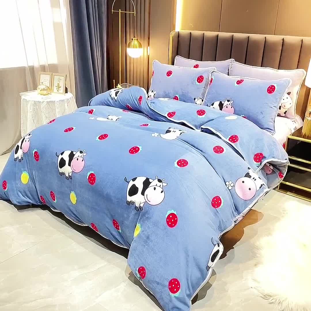 91家纺网 家纺一手货源 找家纺 情煊家纺 2021新款牛奶绒被单 甜蜜农场