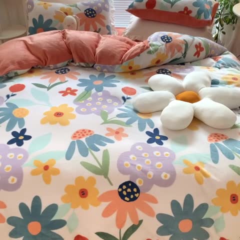 91家纺网 家纺一手货源 找家纺 金爱家 2021新款牛奶绒暖边四件套 花海