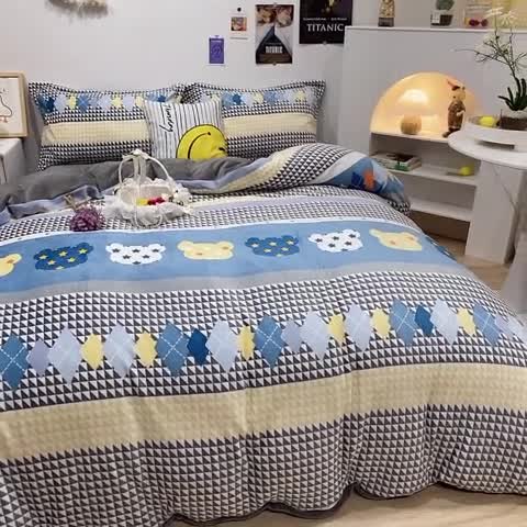 91家纺网 家纺一手货源 找家纺 珺柔家纺2021新款牛奶绒印花四件套 可爱小熊