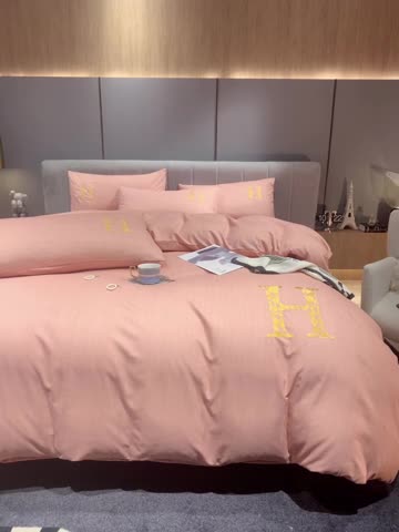 91家纺网 家纺一手货源 找家纺 （总）凡客2021秋冬新款雅棉刺绣四件套-索菲亚