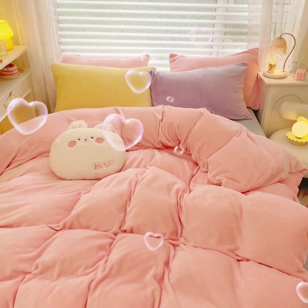 91家纺网 家纺一手货源 找家纺 慕尚 2022新款纯色搭色奶油席牛奶绒四件套 少女-粉