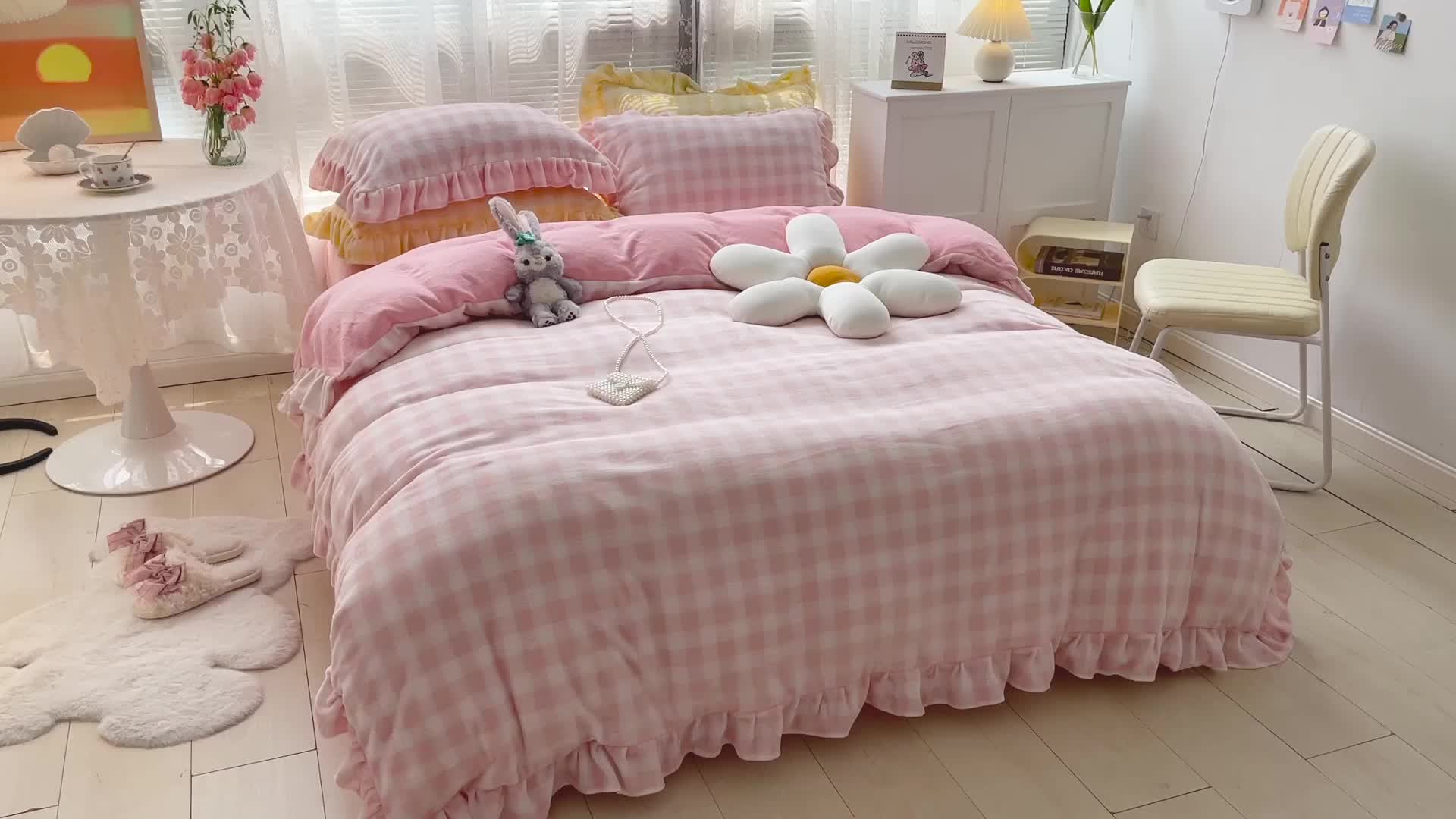 91家纺网 家纺一手货源 找家纺 （总）慕尚 2022新款花边奶油格子牛奶绒四件套