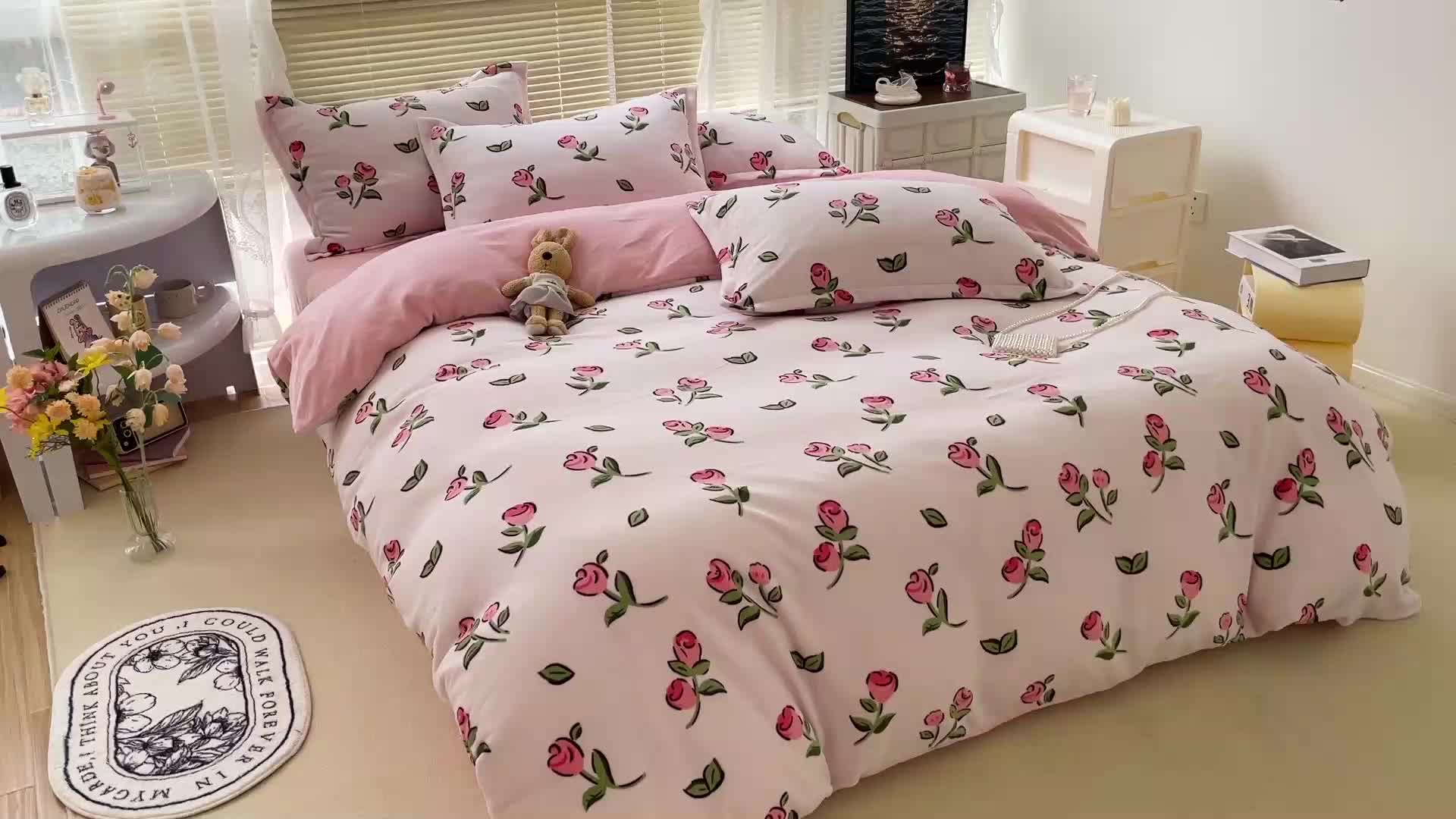 91家纺网 家纺一手货源 找家纺 慕尚 2022新款田园花卉类牛奶绒单被套 花摇