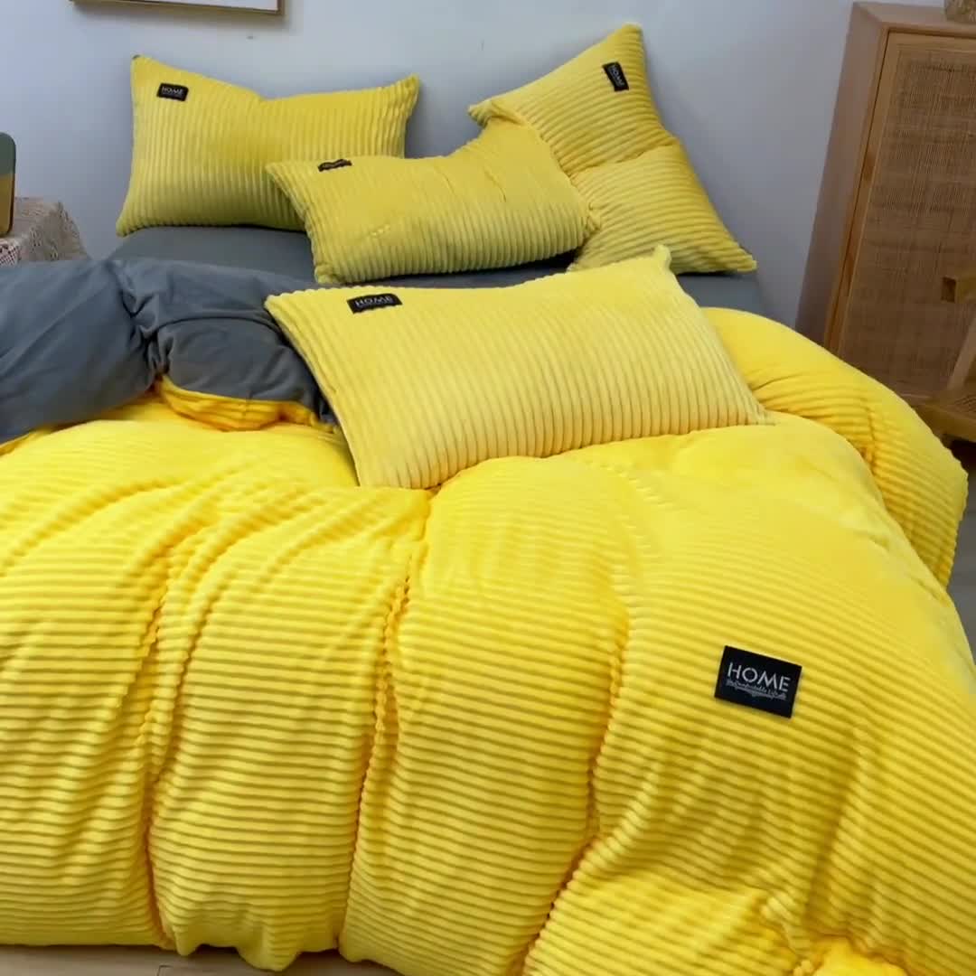 91家纺网 家纺一手货源 找家纺 爱洛家纺 2021新款保暖魔法绒四件套 黄色