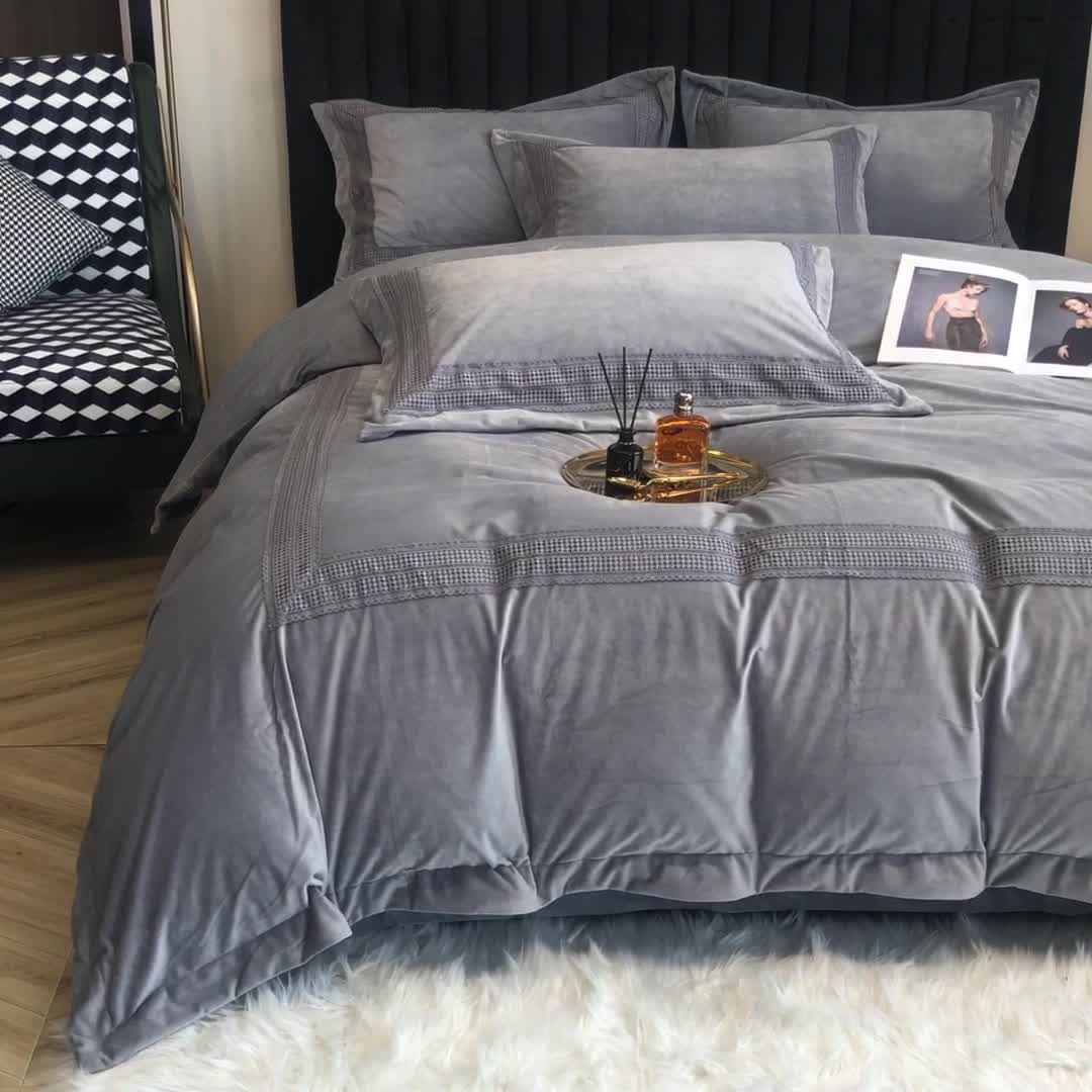 91家纺网 家纺一手货源 找家纺 榻尚 2021新款柔肤绒花边款四件套遇见系列 银灰
