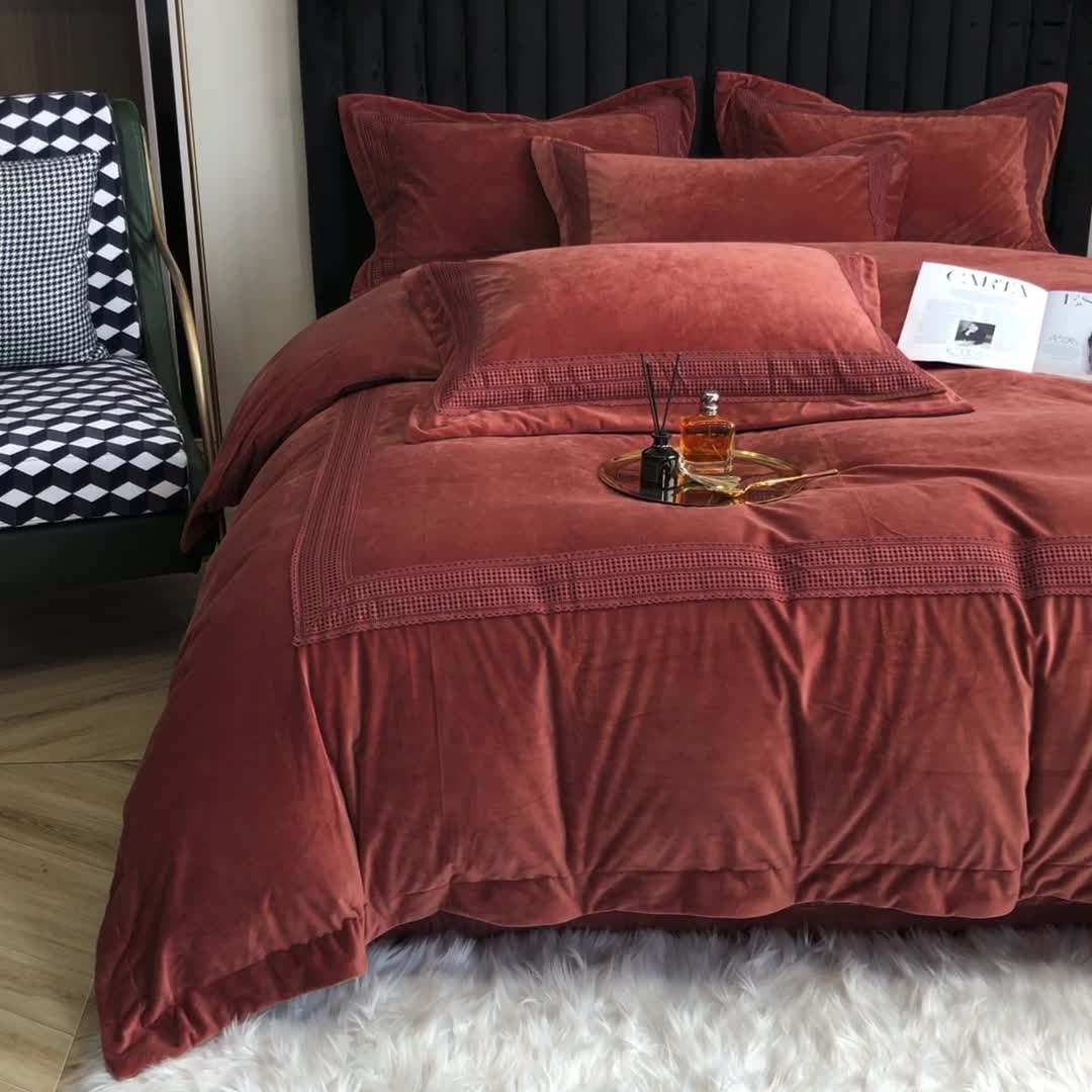 91家纺网 家纺一手货源 找家纺 榻尚 2021新款柔肤绒花边款四件套遇见系列 焦糖