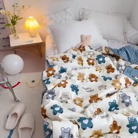 91家纺网 家纺一手货源 找家纺 星期八 2021新款韩国超ins进口安抚豆豆被子春秋被 七彩熊