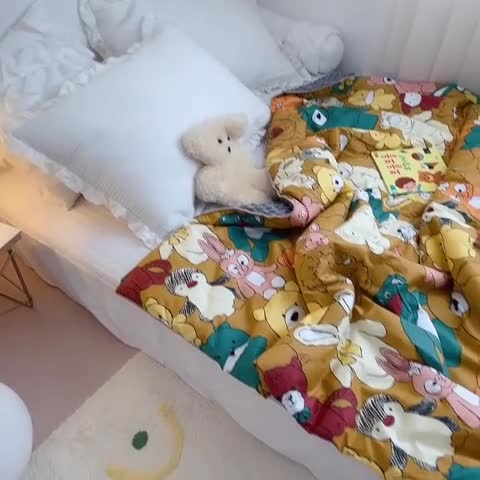 91家纺网 家纺一手货源 找家纺 星期八 2021新款韩国超ins进口安抚豆豆被子春秋被 熊出没