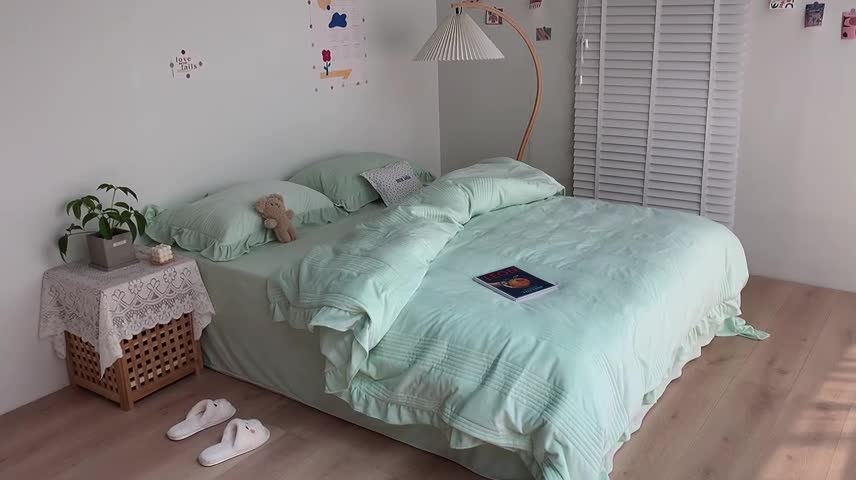 91家纺网 家纺一手货源 找家纺 六巷胡同2021新款ins韩国博主同款夹棉婴儿绒四件套实拍图 原野绿