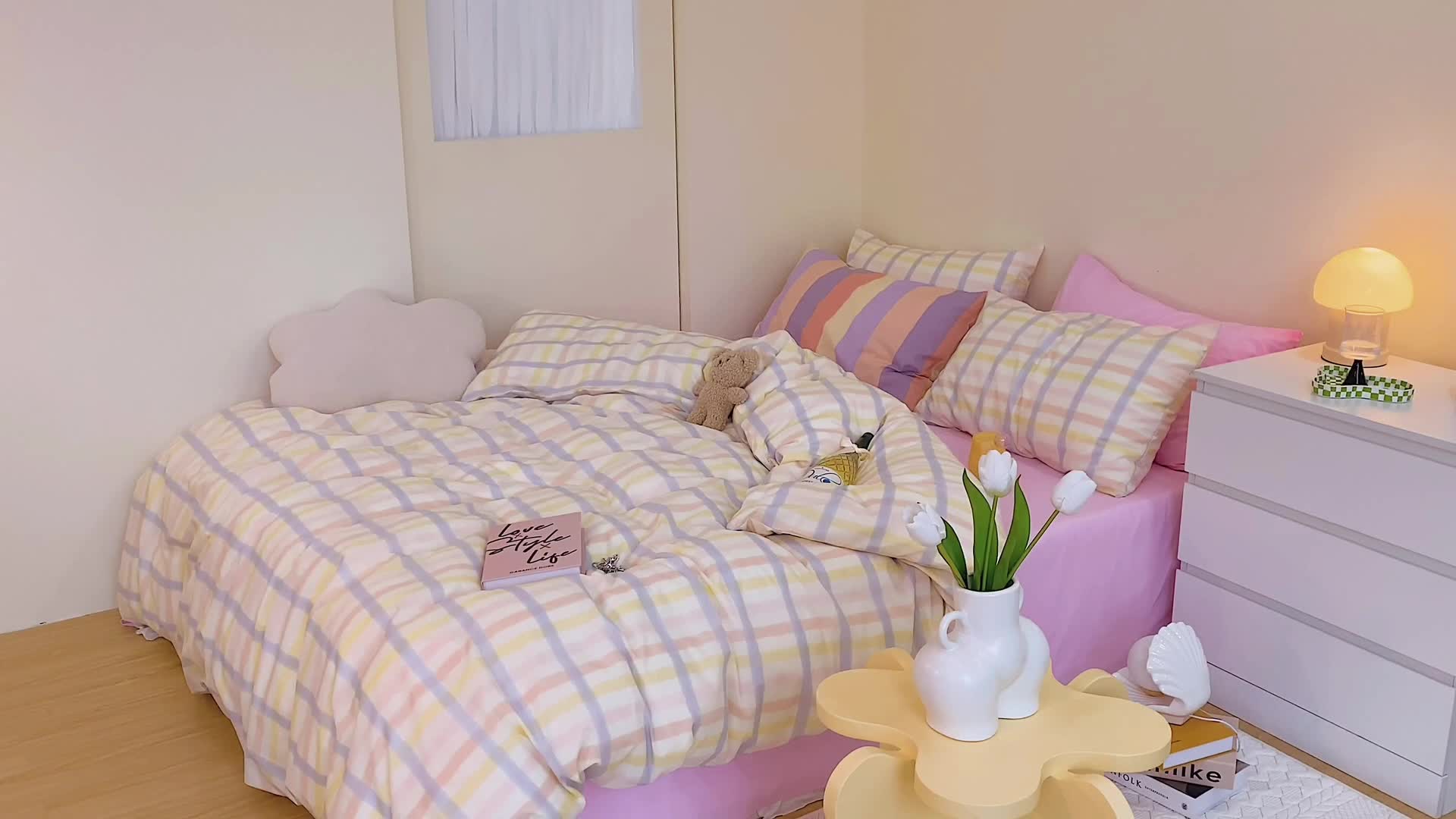 91家纺网 家纺一手货源 找家纺 顾里家纺2021新款40支高密度奶油撞色水洗棉四件套 梦幻格