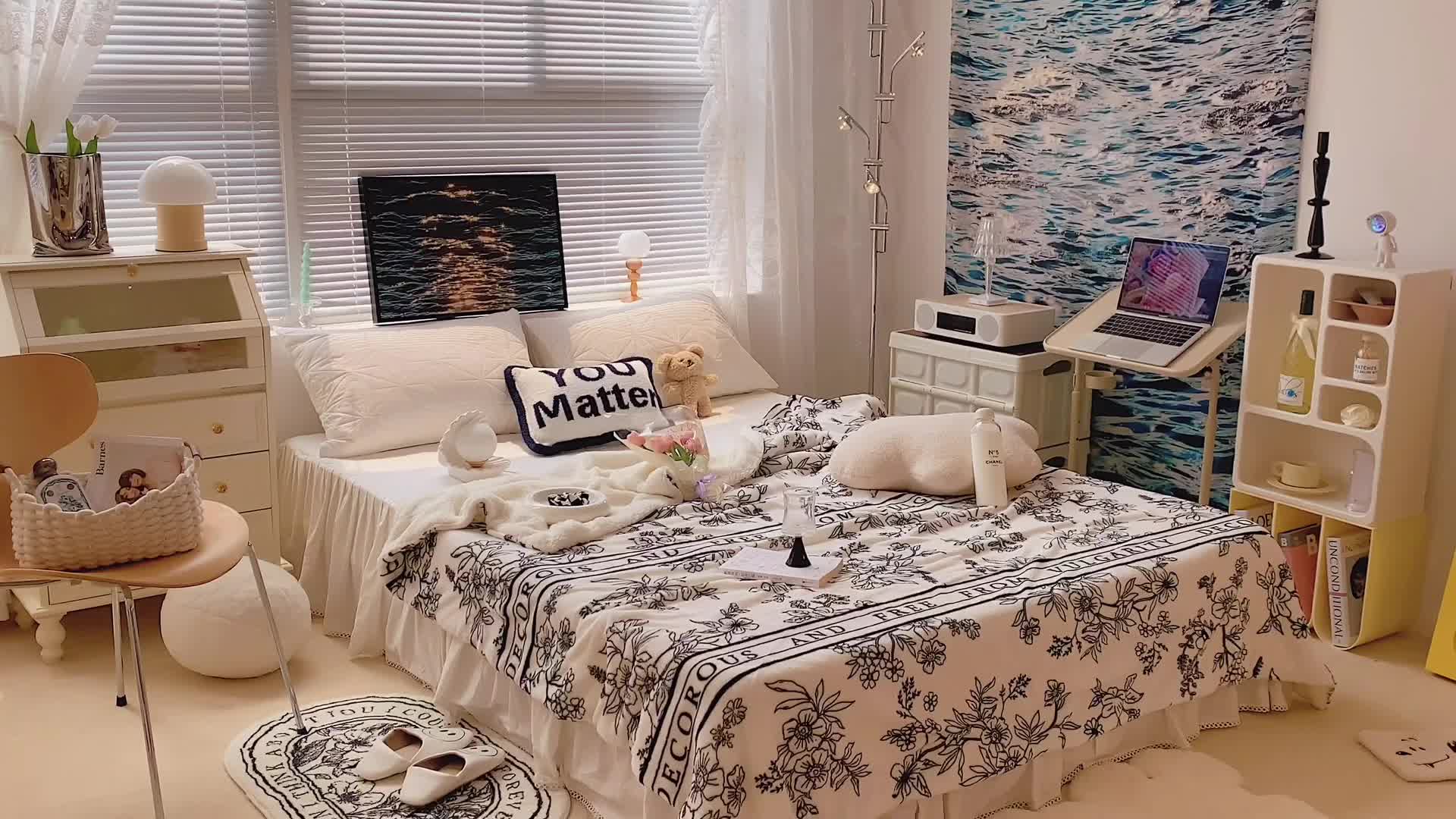 91家纺网 家纺一手货源 找家纺 顾里 2021新款ins网红少女心暖肤羊羔绒毯实拍图优雅小花