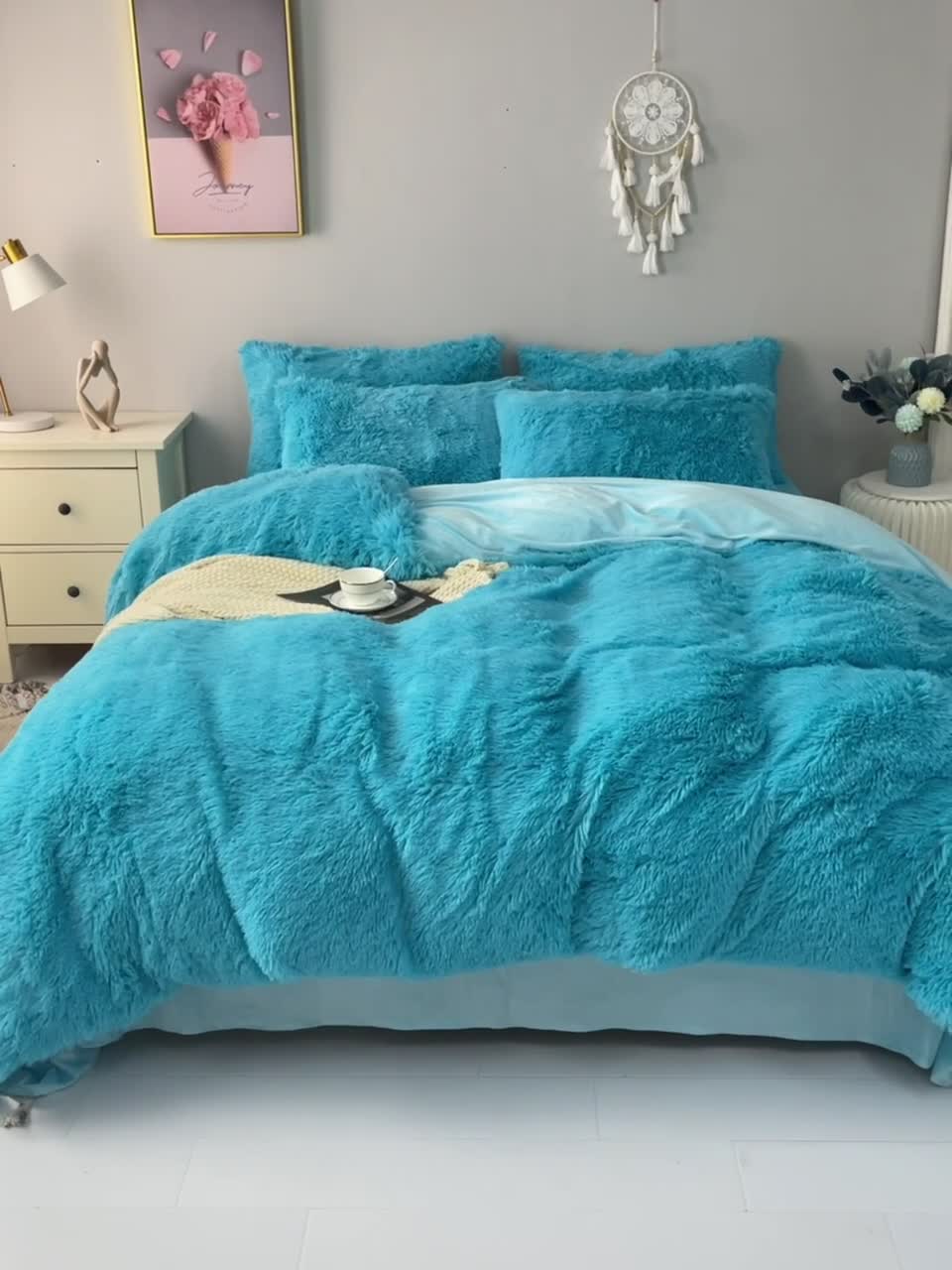 91家纺网 家纺一手货源 找家纺 品尚嘉家纺2025新款纯色水貂绒四件套长毛绒保暖套件 天蓝