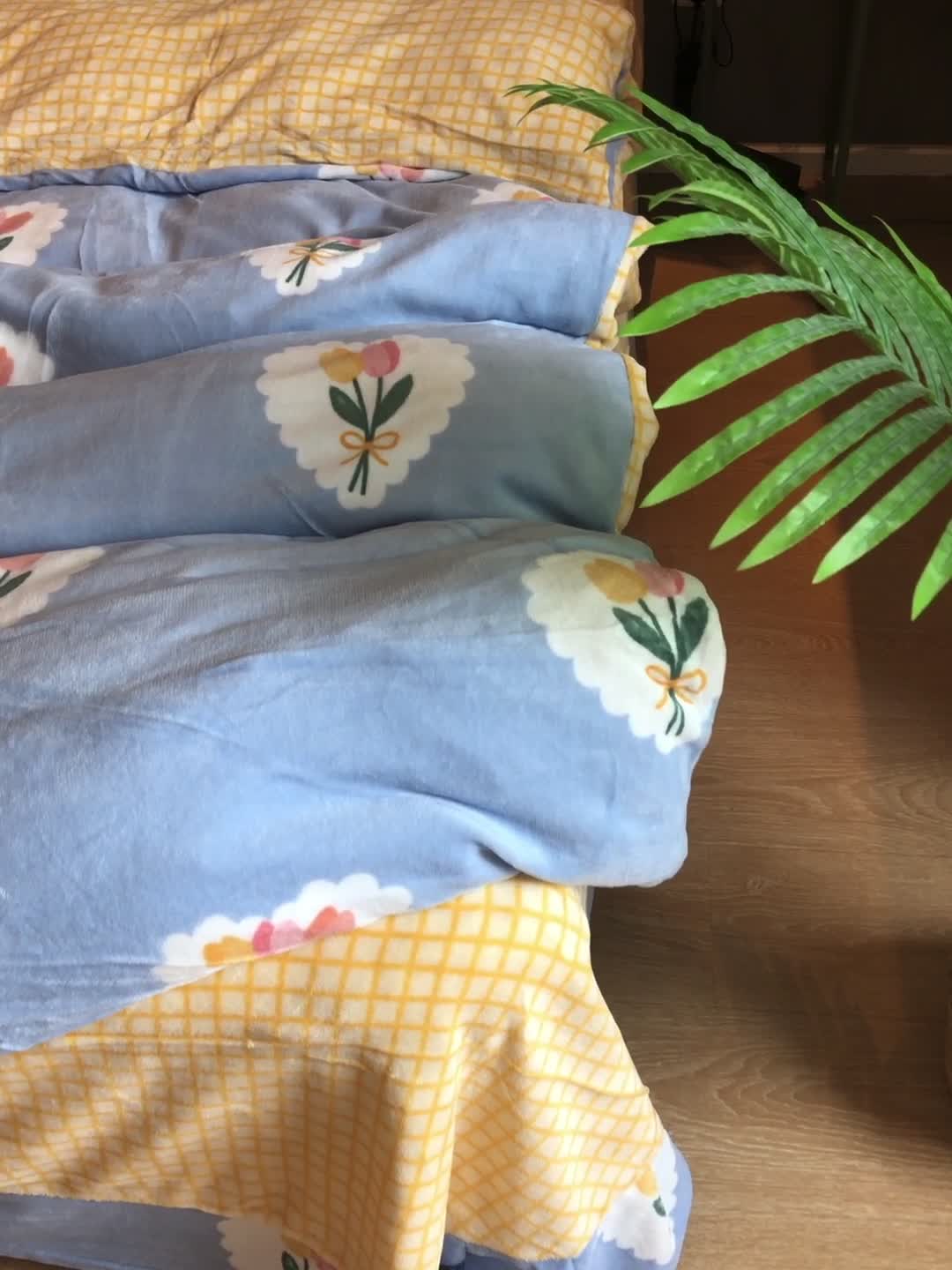 91家纺网 家纺一手货源 找家纺 棉生活 2021新款小清新牛奶绒四件套 心朵