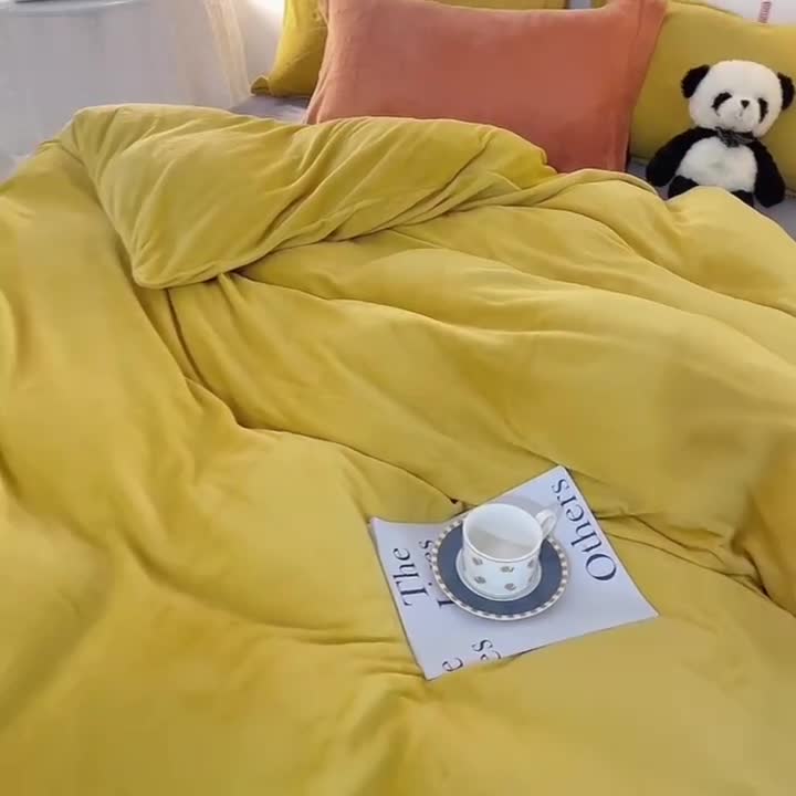 91家纺网 家纺一手货源 找家纺 优彩 2021新款高克重纯色混搭牛奶绒四件套 芥末黄