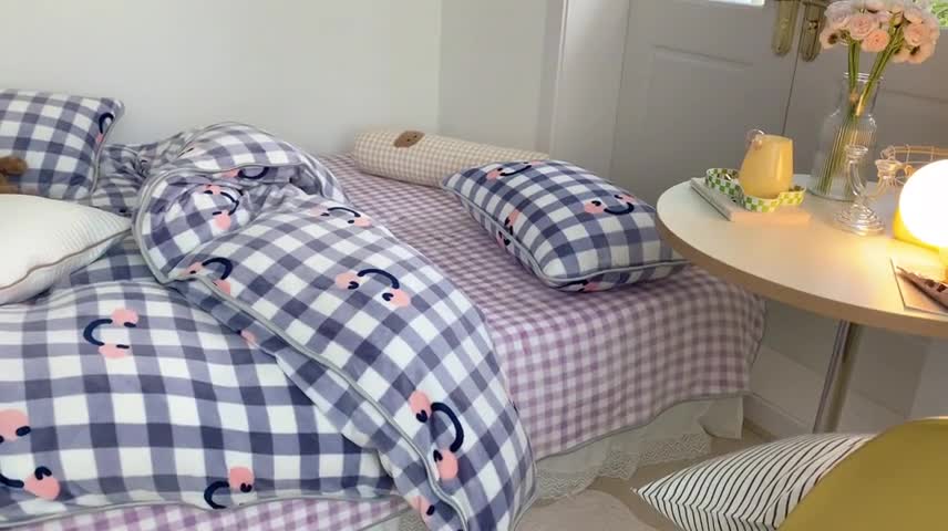 91家纺网 家纺一手货源 找家纺 顾里2021新款ins韩国高端保暖牛奶绒四件套 简约笑脸