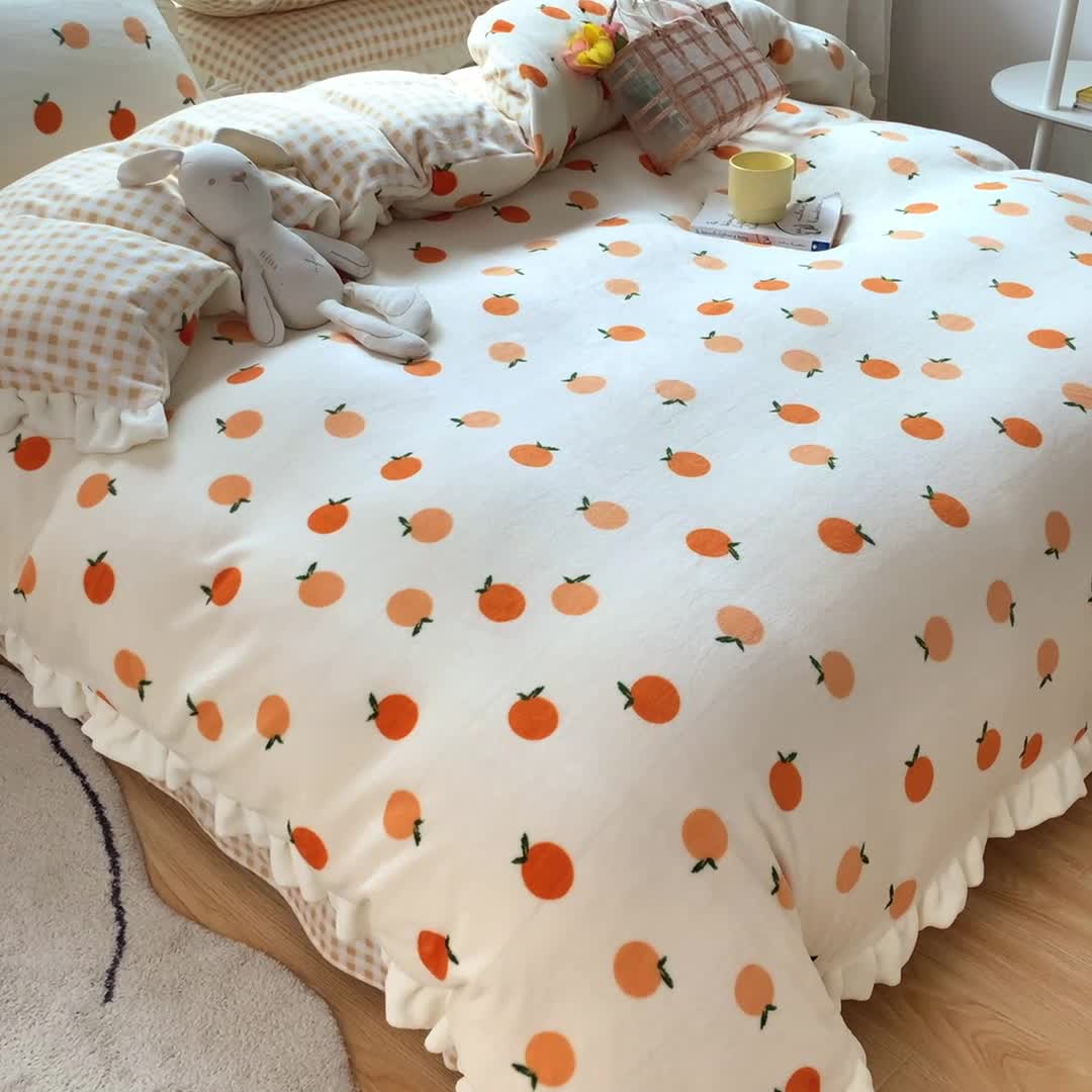 91家纺网 家纺一手货源 找家纺 眠帛 2021新款小清新花边款牛奶绒四件套 小柑橘