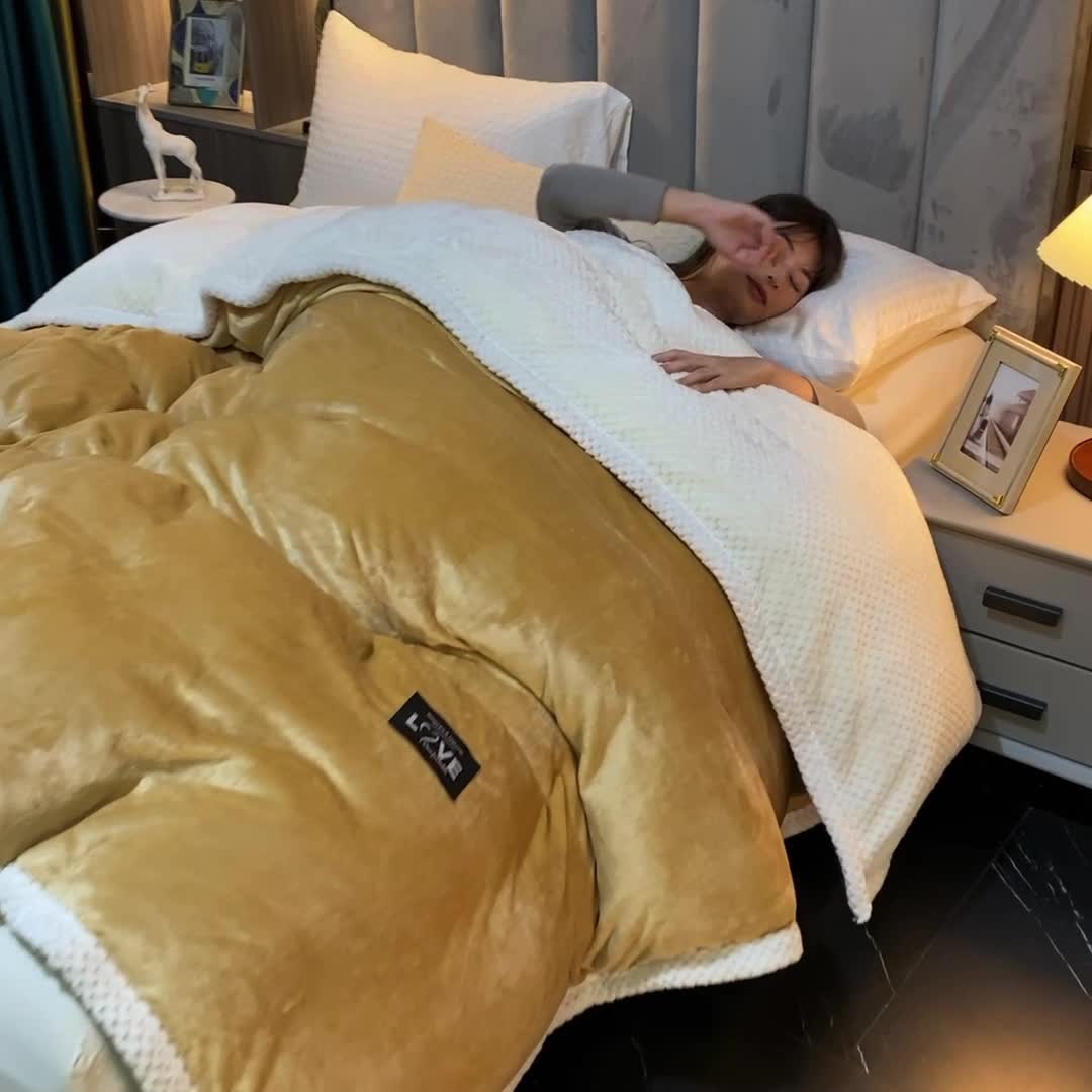 91家纺网 家纺一手货源 找家纺 小燕燕 2022新款多功能可拆洗被套毯 姜黄