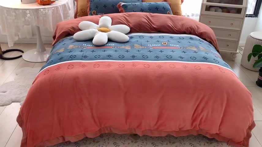 91家纺网 家纺一手货源 找家纺 金爱家 2021新款高克重牛奶绒四件套 多彩