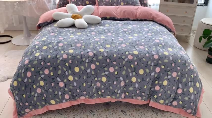 91家纺网 家纺一手货源 找家纺 金爱家 2021新款高克重牛奶绒四件套 缤纷世界