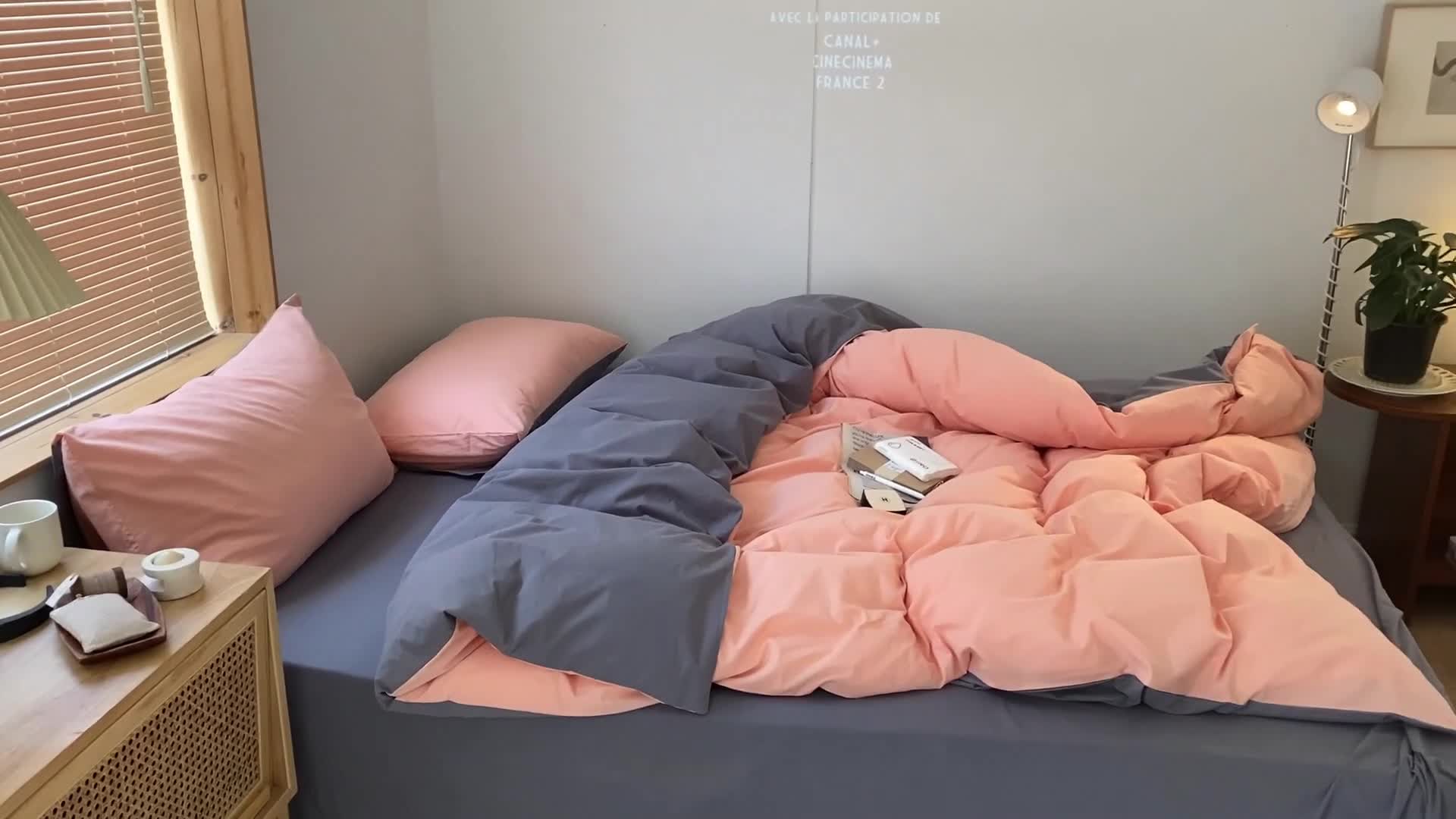 91家纺网 家纺一手货源 找家纺 梦享生活家居 2021新款水洗棉双拼四件套 橘粉＋淡灰