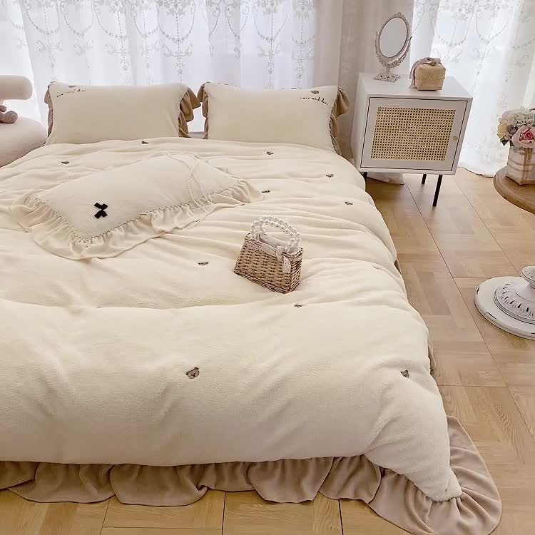 91家纺网 家纺一手货源 找家纺 玛奇朵 2021秋冬新款泰迪绒系列四件套 泰迪-白色