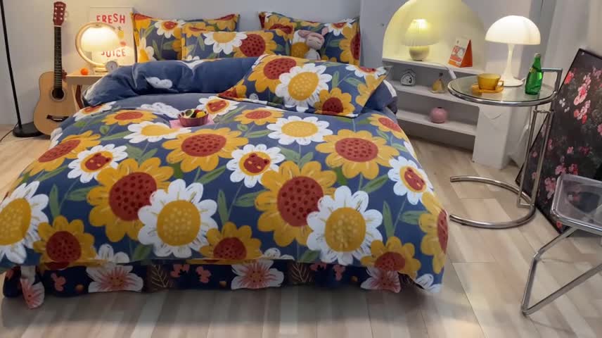 91家纺网 家纺一手货源 找家纺 金爱家 2021新款跑量款牛奶绒四件套 太阳花-蓝