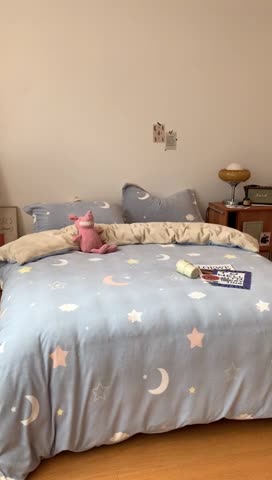 91家纺网 家纺一手货源 找家纺 时年家纺 2021新款牛奶绒印花系列四件套 梦幻星空