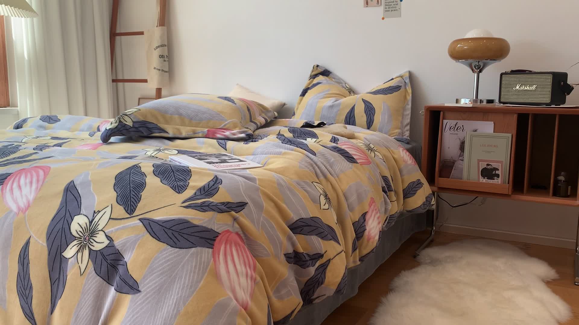 91家纺网 家纺一手货源 找家纺 时年家纺 2021新款牛奶绒印花系列四件套 若颜