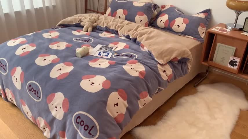 91家纺网 家纺一手货源 找家纺 时年家纺 2021新款牛奶绒印花系列四件套 酷酷狗蓝