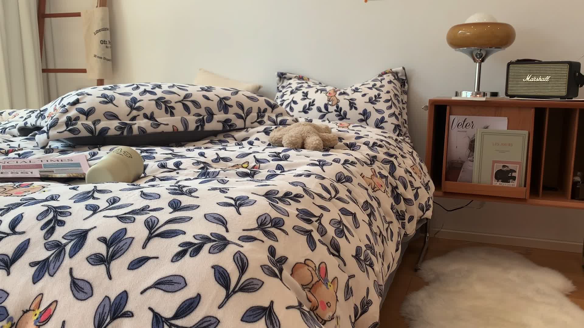 91家纺网 家纺一手货源 找家纺 时年家纺 2021新款牛奶绒印花系列四件套 萌萌兔