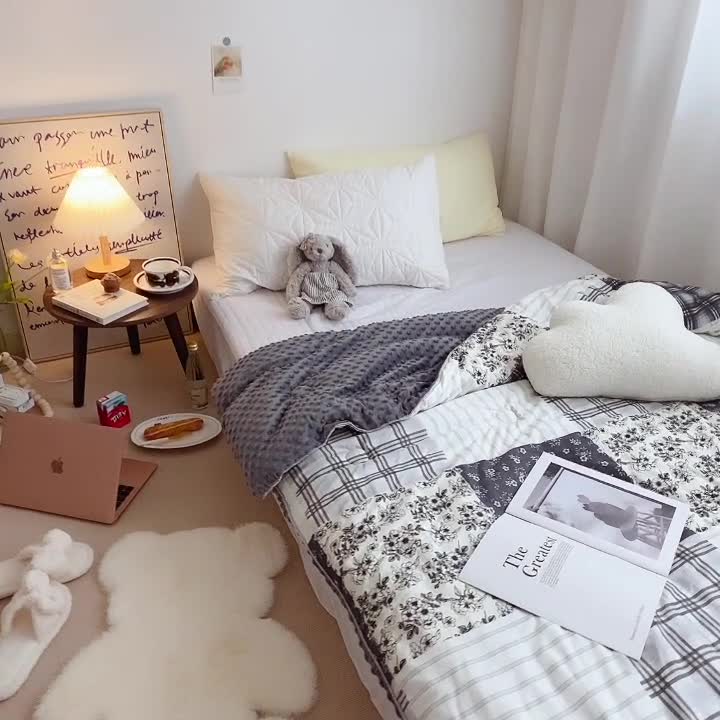 91家纺网 家纺一手货源 找家纺 星期八2021新款豆豆被冬被 黑茶方格