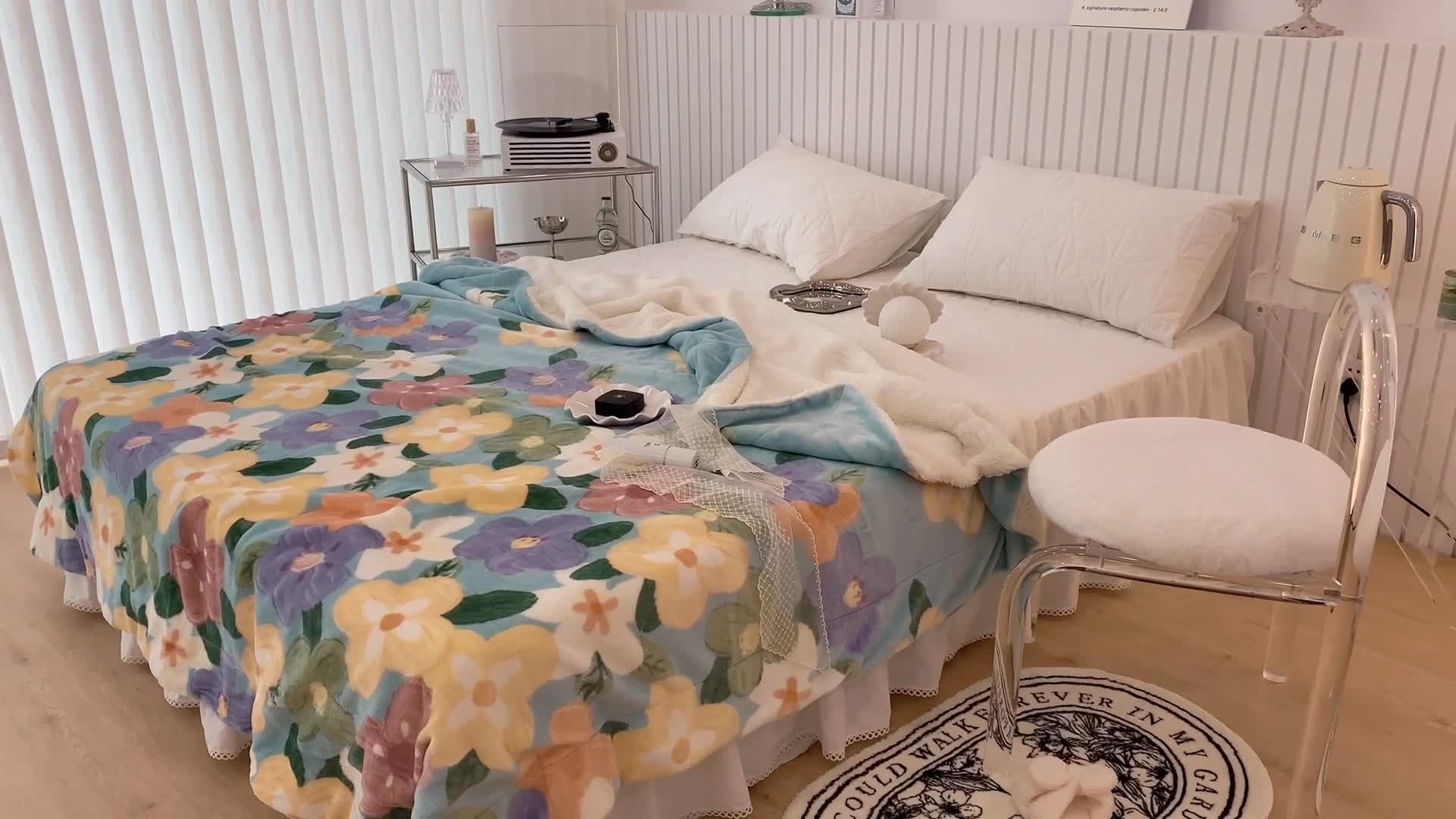 91家纺网 家纺一手货源 找家纺 昔可家纺 2021新款牛奶羊羔绒印花毯 油画花园