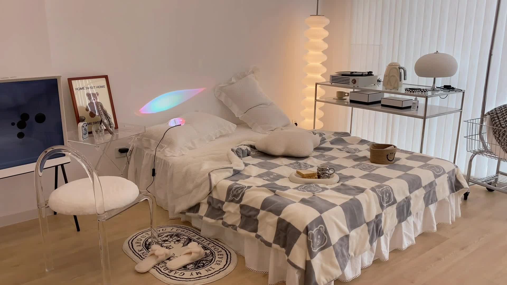 91家纺网 家纺一手货源 找家纺 昔可家纺 2021新款牛奶羊羔绒印花毯 灰格熊