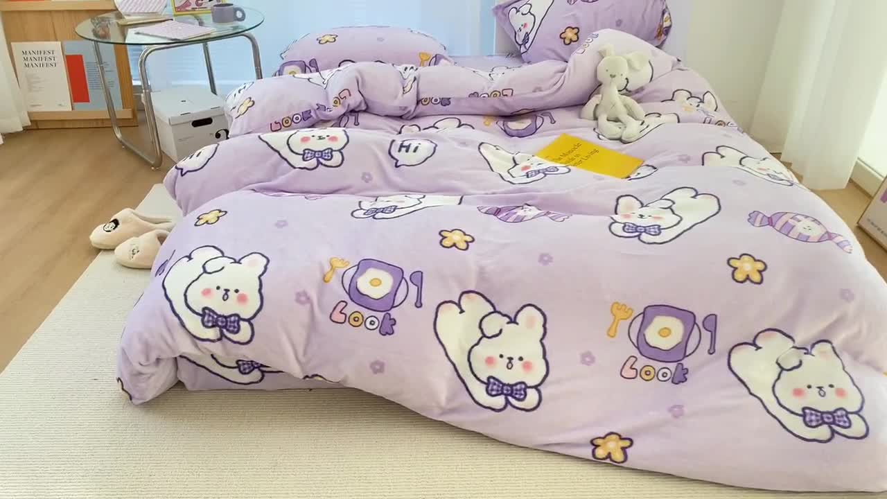 91家纺网 家纺一手货源 找家纺 昔可家纺  2021新款牛奶绒四件套第二组图 梦幻紫兔兔