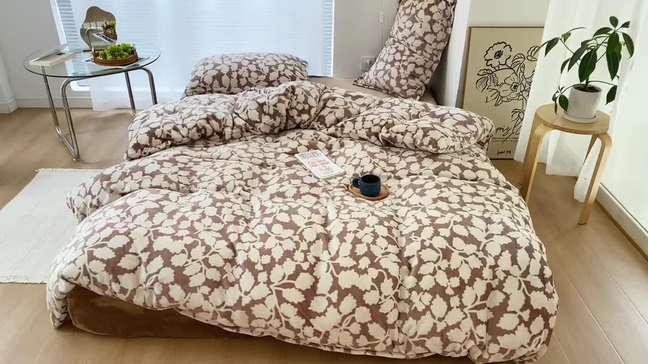 91家纺网 家纺一手货源 找家纺 昔可家纺  2021新款牛奶绒四件套第二组图 如梦之梦