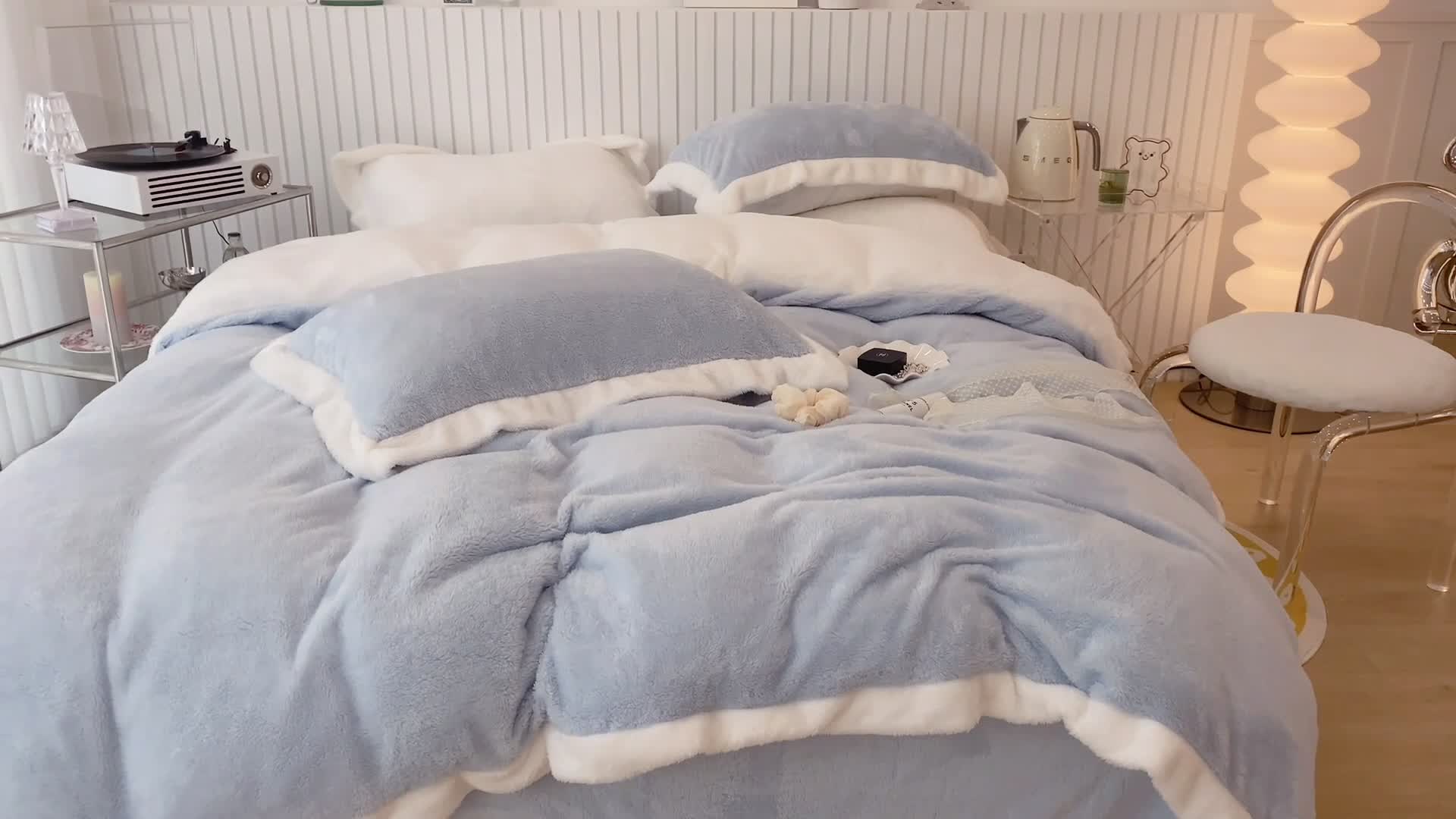 91家纺网 家纺一手货源 找家纺 昔可家纺 2021新款泰迪绒马卡龙色四件套 海盐蓝