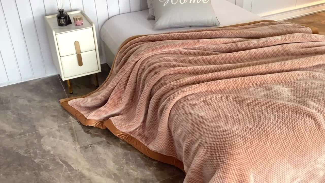 91家纺网 家纺一手货源 找家纺 （总）凯轩毛毛毯毯子 精品韩素云毛毯毯子