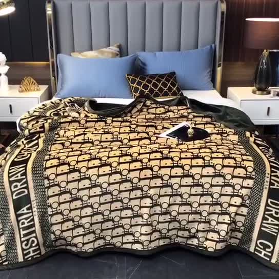 91家纺网 家纺一手货源 找家纺 卡奥 AB版云貂绒毛毯法莱绒休闲盖毯沙发毯空调毯子 迪拉绿