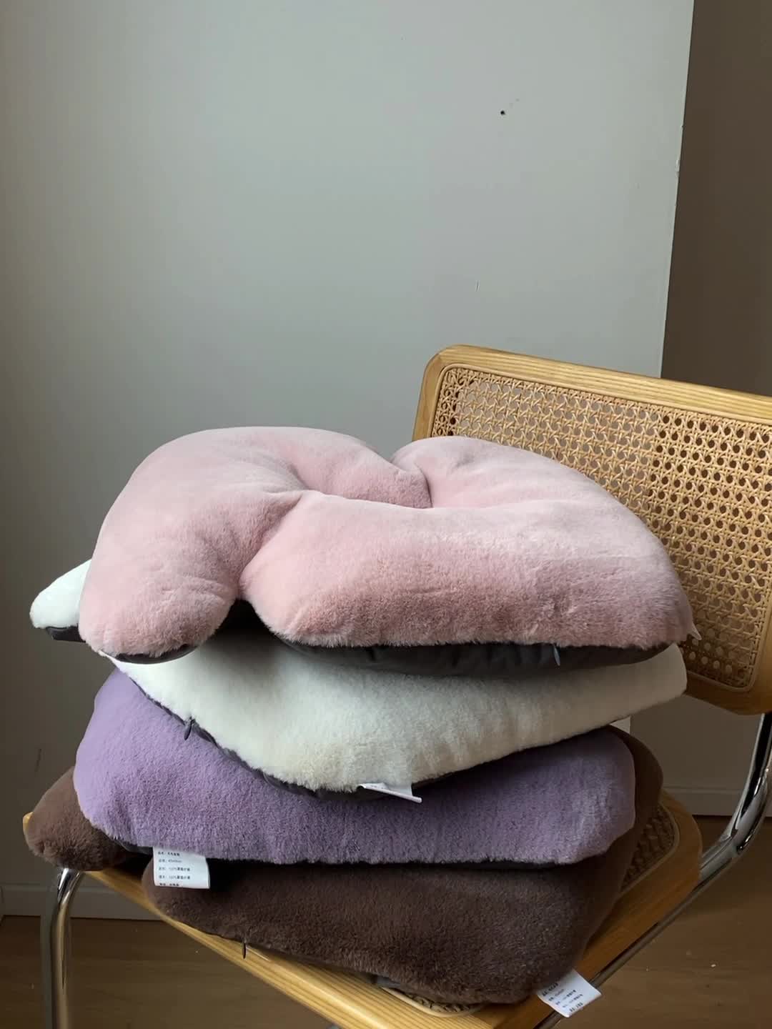 91家纺网 家纺一手货源 找家纺 （总）美茉家居 2021新款NO.兔毛绒异形坐垫