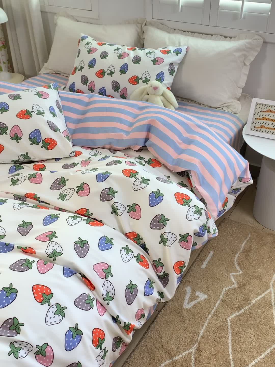 91家纺网 家纺一手货源 找家纺 怡家居 2022新款全棉田园四件套 彩色莓莓