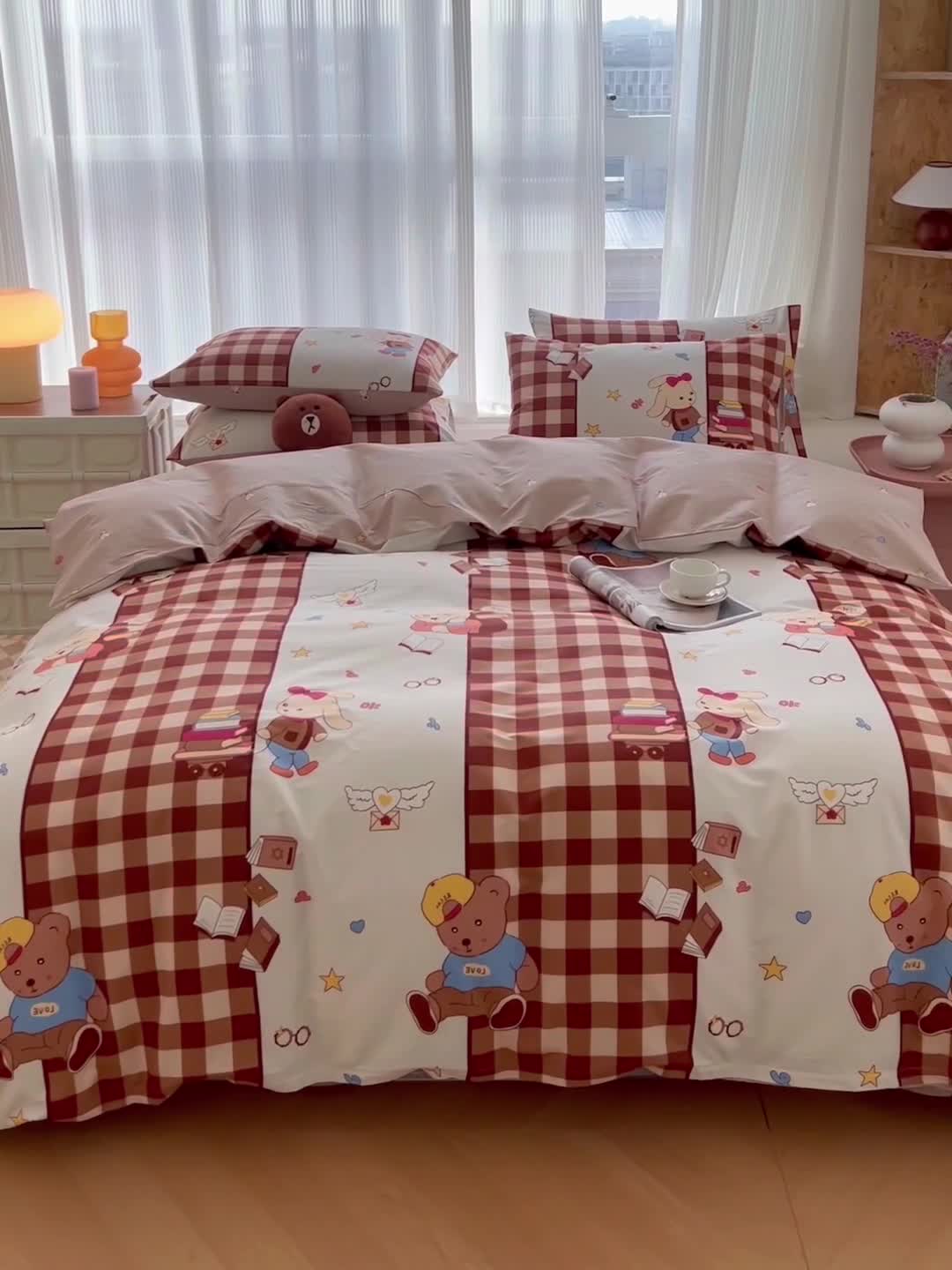 91家纺网 家纺一手货源 找家纺 感遇家纺 2022新款全棉印花四件套 熊先生