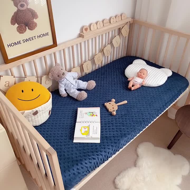 91家纺网 家纺一手货源 找家纺 星期八 2022新款豆豆绒床笠 深蓝色